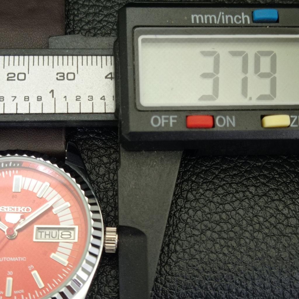 JAPAN VINTAGE REFURBISHED SEIKO 5 AUTOMATIC 6309A MENS RED DIAL WATCH A440707-4 Sk-a440707