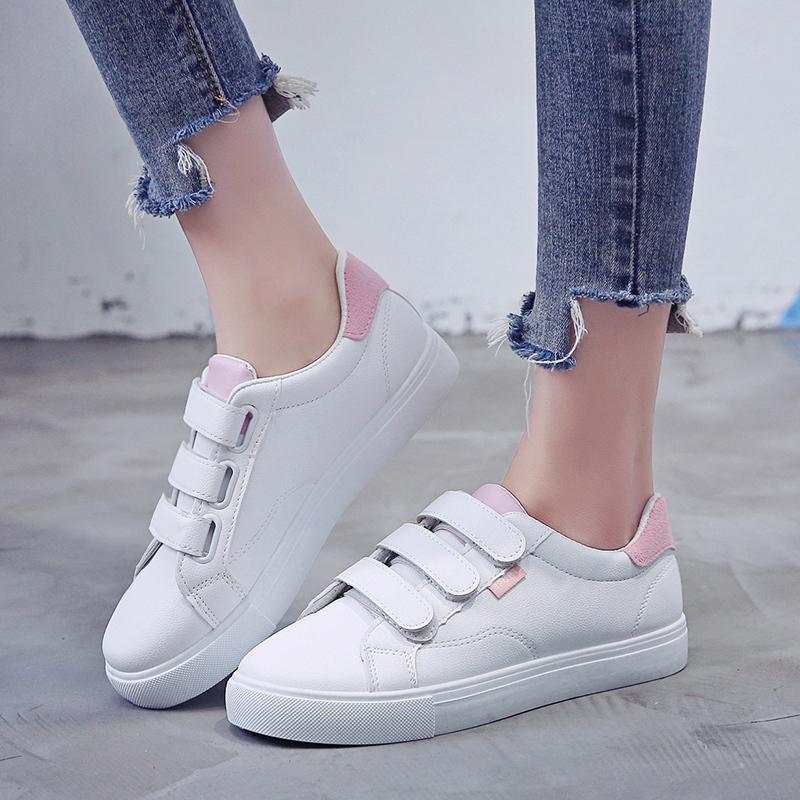 Autumn Woman Shoes Fashion New Woman Leather Shoes Ladies Breathable Cute Heart Flats Casual Shoes White Sneakers New In