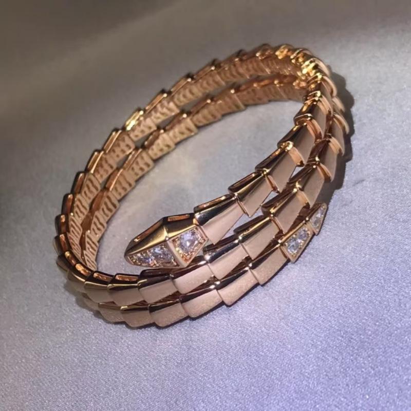 925 Silber CNC Voll Diamant Geister Schlange Armband Leichter Luxus Stil Chalcedon Fritillary Feder Lebender Mund Armband