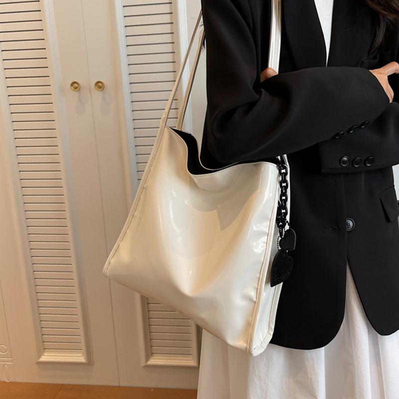 Red Patent Leather Large Capacity Tote Bag Classic Texture Shoulder Underarm Bag Lady Fall Winter New Fashion Commuter Pack