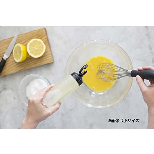 OXO Squeeze Bottle, Condiment Container, One-Hand Opening, Drip-Free, Easy Squeeze, Polyethylene, Graduated, 350ml, Medium Size