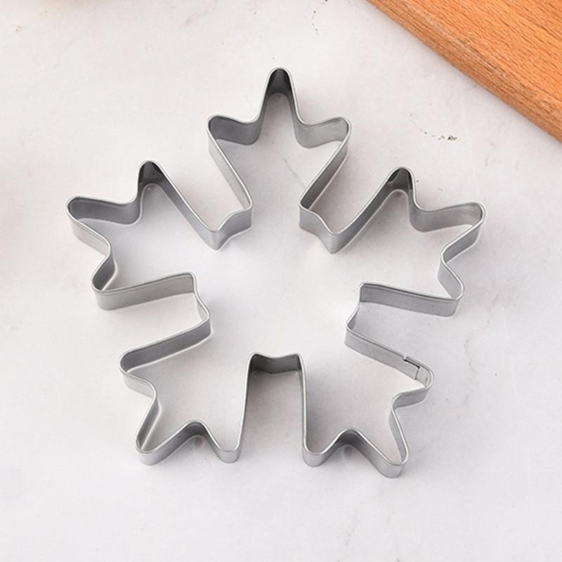 Stainless Steel Christmas Snowflake Cookie Molds Baking Tool For Holiday Dessert And Pastries Kitchen Bakeware