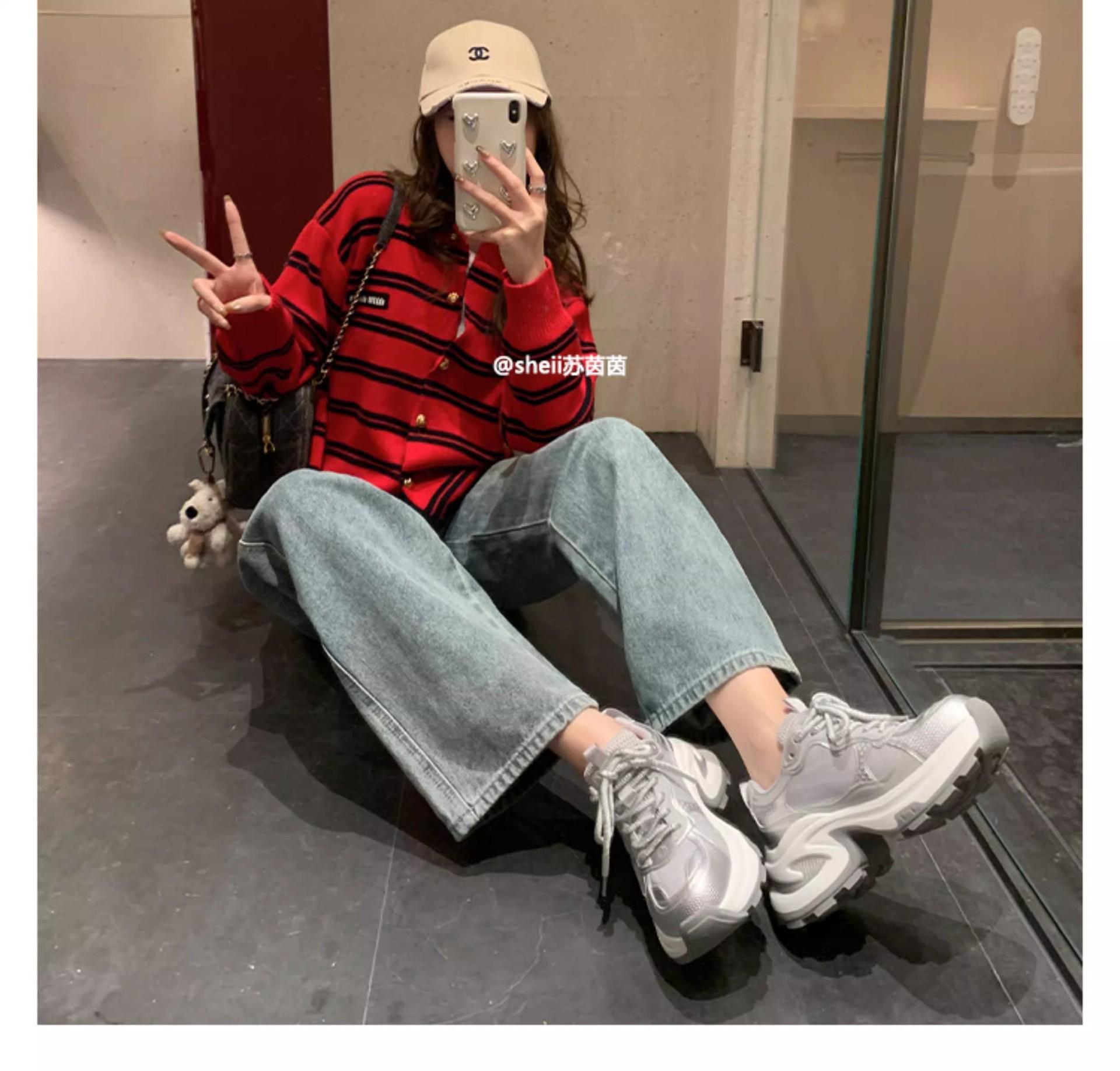 

Виноградная мать того же стиля, увеличение роста 7,5 см ~ платформа с крестообразным цветком, повседневная спортивная обувь, женские летние кроссовки для папы, кроссовки для бега 40 серебряный