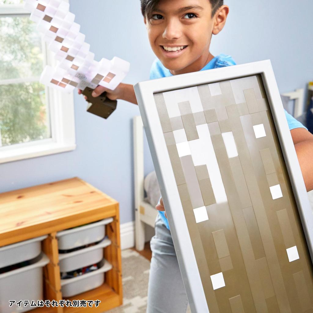 Mattel Minecraft Shield Figure Fancy Dress Cosplay Costume Item Ages 6 and Up Red FMW80 Children's