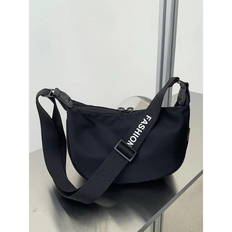 Torba na ramię o dużej pojemności w kształcie pierożka, Niszowa, codzienna i sportowa torba na jedno ramię dla kobiet