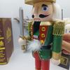 For Factory Direct 30CM Wooden Nutcracker King Soldier Christmas Gift Puppet Ornament Walnut -017
