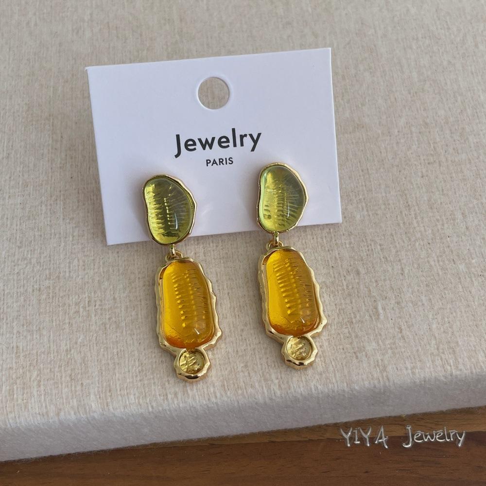 14K Real Gold Plated Stylish Contrast Color Resin Geometric Long Drop Earrings for Women Copper Alloy Statement Jewelry