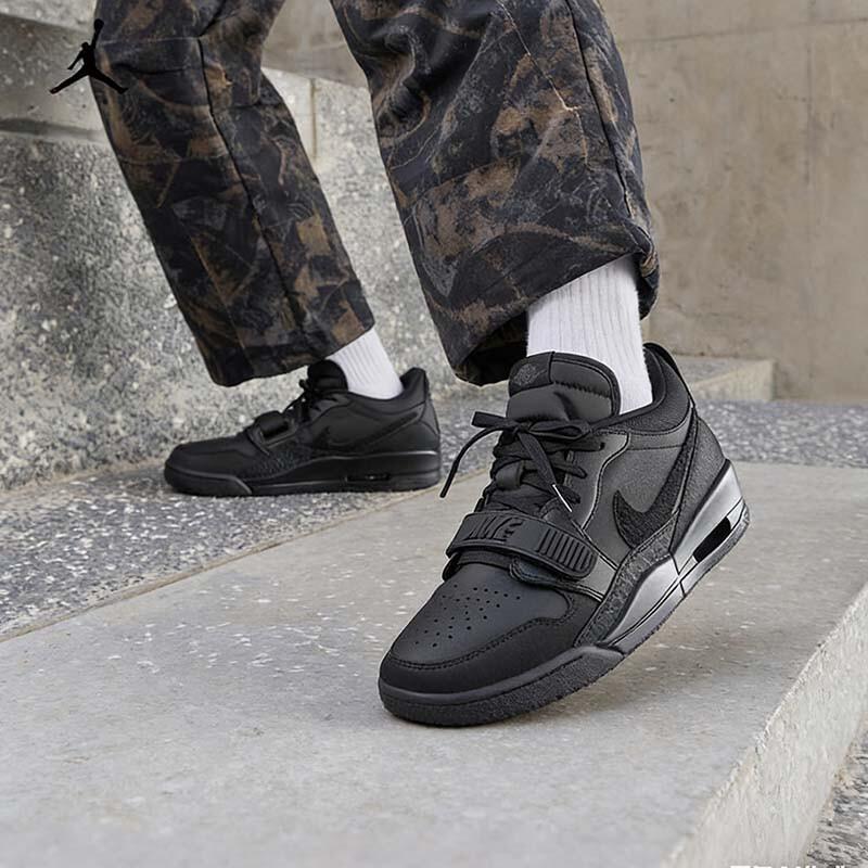 Jordan Legacy 312 CNY  Black Warrior  Men s Low-Top Sneakers 45