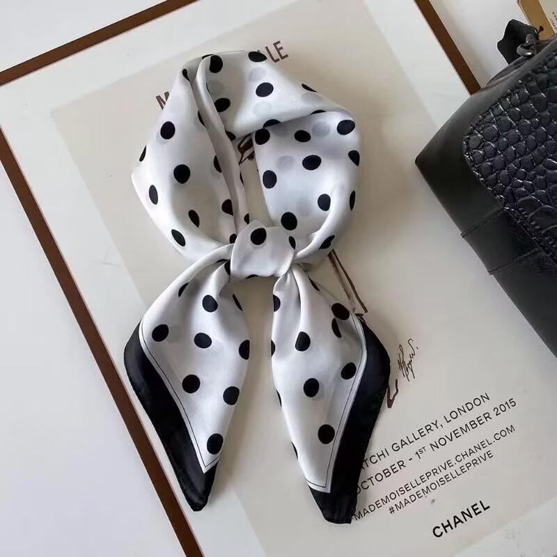 70x70cm Lightweight Cotton Silk Square Scarf With Boho Floral Print Breathable Neck Wrap Women