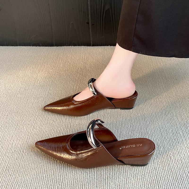 Soft Sole Heightened Metal Buckle French Bag Head Half Slippers Women's Summer Wear 2025 Slope Heel Pointed Muller Shoes Sandals Tide