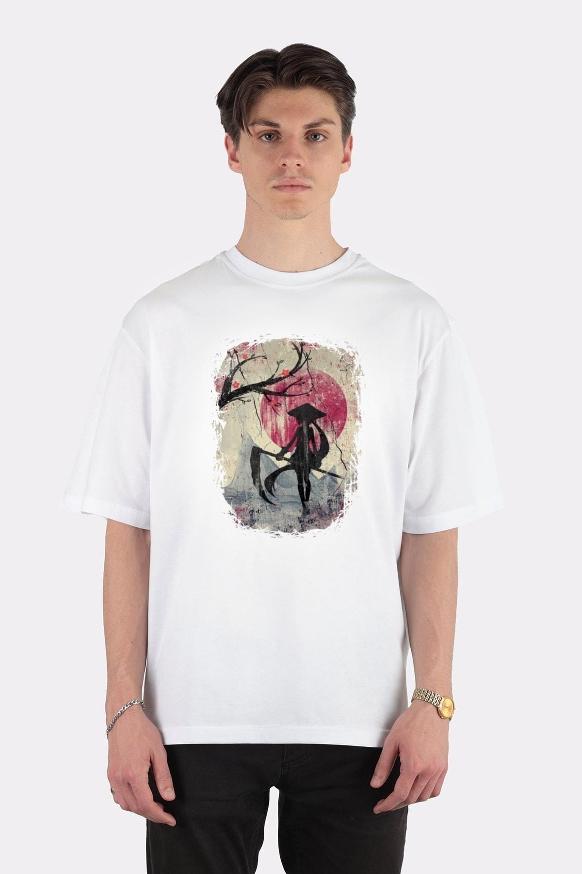 

Белая футболка оверсайз унисекс Lady Samurai