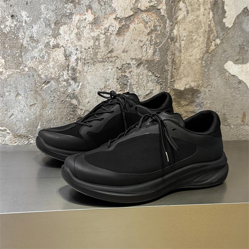 Fashion Men's Breathable Lace-Up Mesh Casual Shoes Lightweight Comfortable Walking Sneakers for Men Fashion Male Business Casual Flats