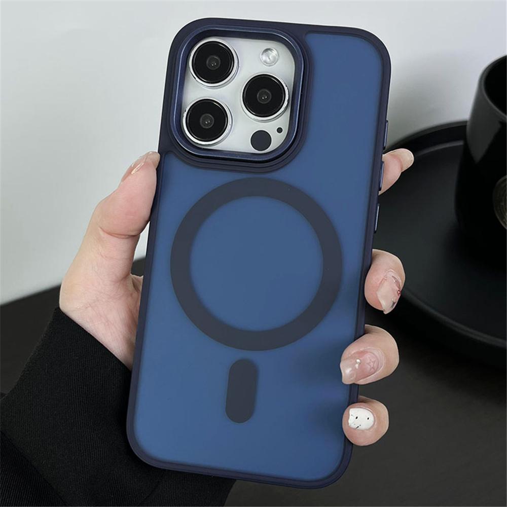 Matte Translucent For Magnetic Wireless Charge Case For For Iphone 17 16 11 12 13 14 1 Pro Max Hard Armor Shockproof Cover