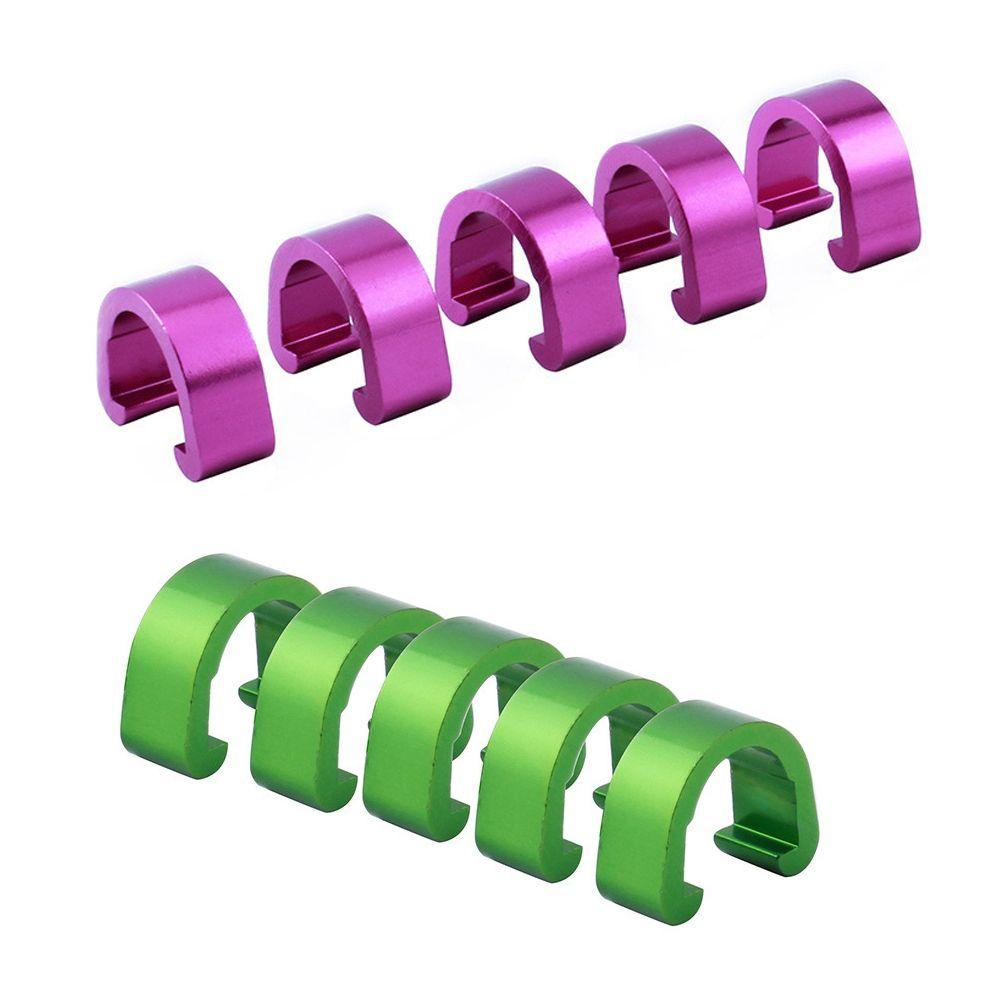 Příslušenství k hadicím Přezky na brzdová lanka/vedení Klipy ve tvaru C Spony ve tvaru C Pouzdro na lanka přehazovačky