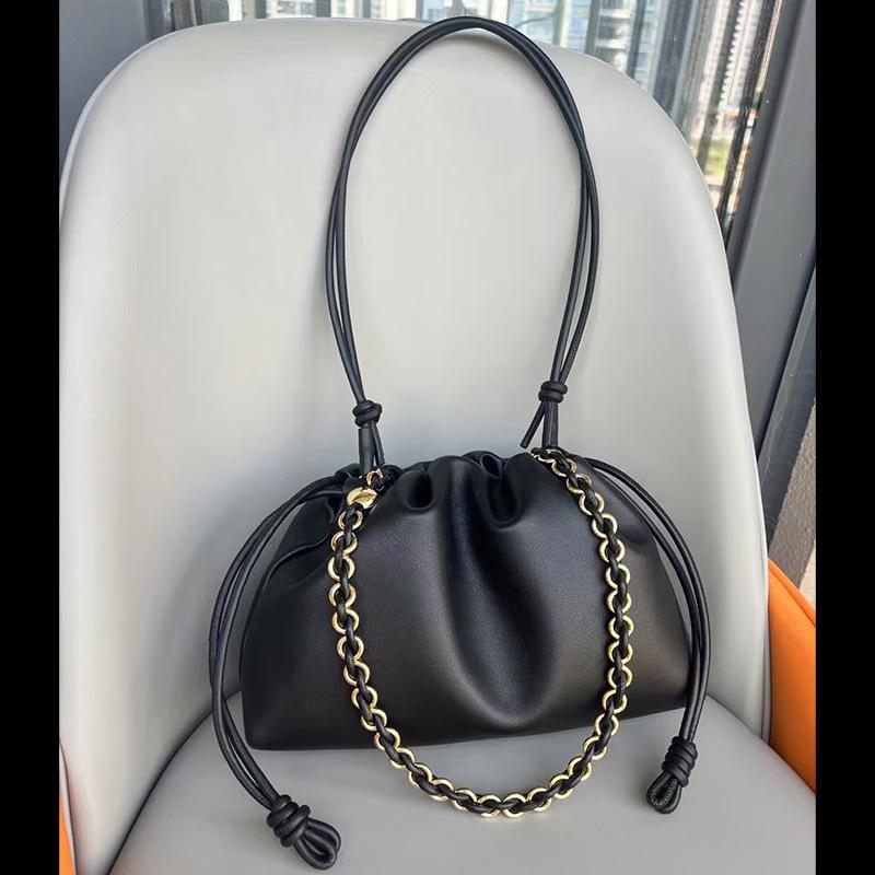2025 New Chinese Messenger Women's Bag High Quality Flamenc * Purse Lucky Bag Drawstring Bag Soft Cowhide Cloud Bag