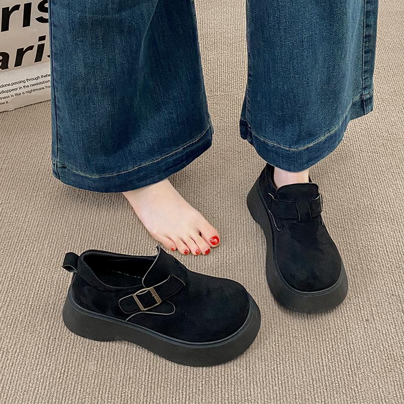 Mote CRLAYDK Designer Plattform Loafers for Kvinner Chunky Slip On Penny Komfort Casual Mote Business Damer Arbeid Mellomhæler Sko