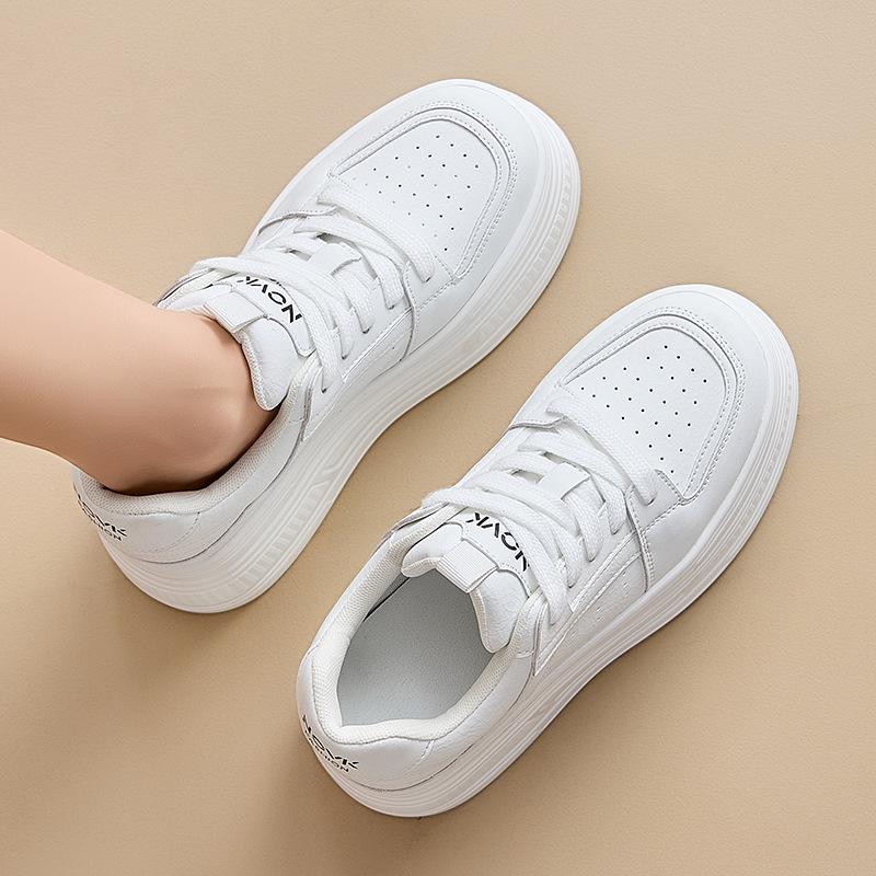 

Женские повседневные туфли на плоской подошве, белые туфли на платформе с внутренней высотой 8 см, универсальные детские туфли, новые модели весны и осени 2025 года 34 белый