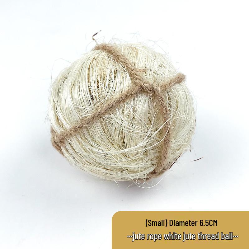 Hand-Woven Straw Chew Ball for Small Pets: Alleviates Boredom in Rabbits, Chinchillas & Guinea Pigs