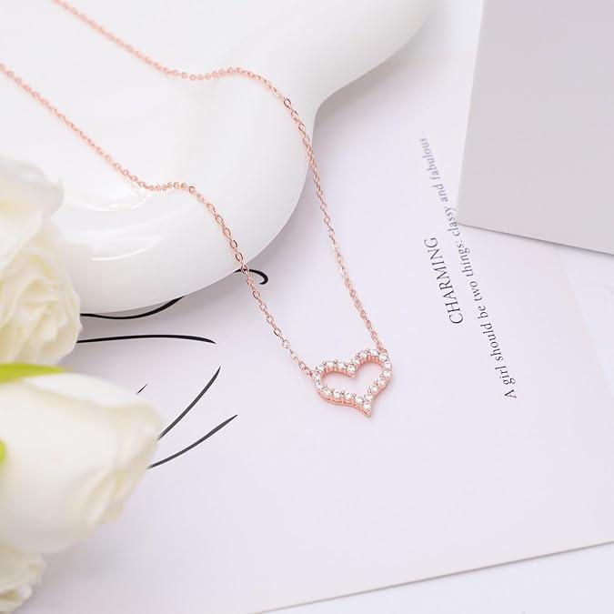 Hollow full diamond love peach heart versatile simple necklace female niche high sense collarbone