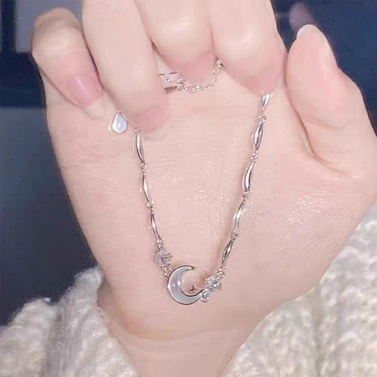 Moon Lady Bracelet Light Luxury Niche Design Fashion Senior Girl Gifts