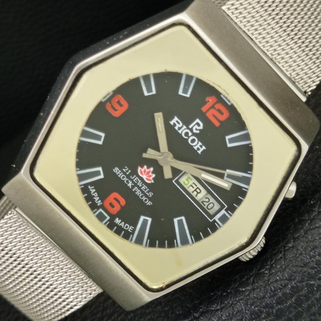 

VINTAGE RICOH R31 AUTOMATIC JAPAN MENS BLACK COLOR DIAL WATCH a708201-1
