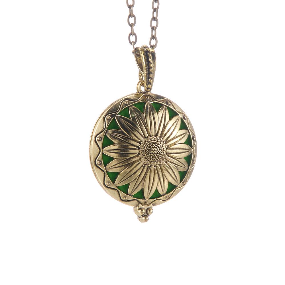 Aromatherapy Necklace Tree of Life Diffuser Jewelry Vintage Open Locket Pendant Essential Oil Perfume Aroma Diffuser Necklace