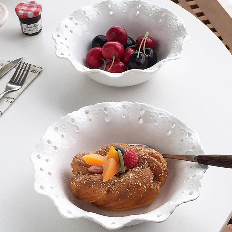 Hollow Out Ceramic Plates French Style Relief New Household 8 Inch Exquisite Dessert Dish High Aesthetic Kitchen Tableware