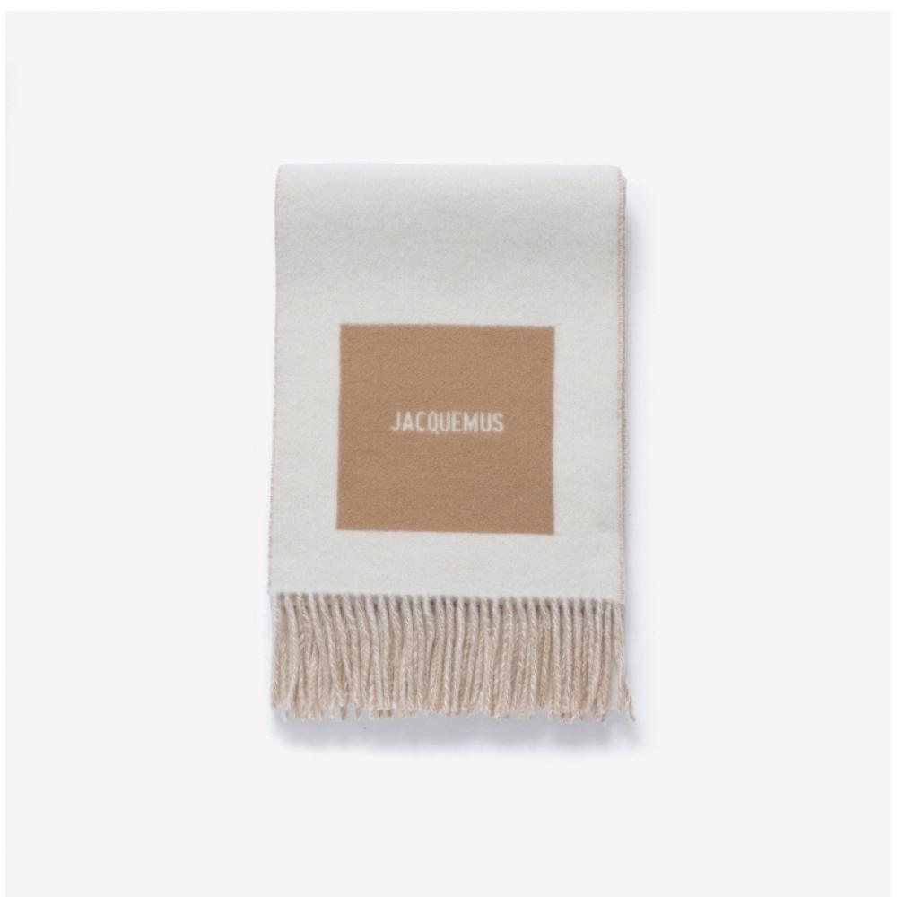 Jacquemus Lesharpe Ronde Carre Jacquard Logo Fringe Muffler Acu00579aot4044 015