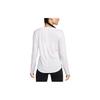 Nike T Shirts Women's White Crew Neck Moderate Straight Fit DD0642-100