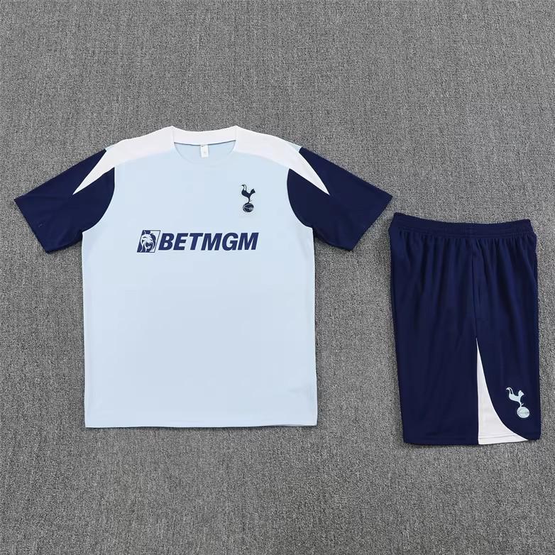 Spurs Training Windbreaker: Half-Zip Long Sleeve Jacket