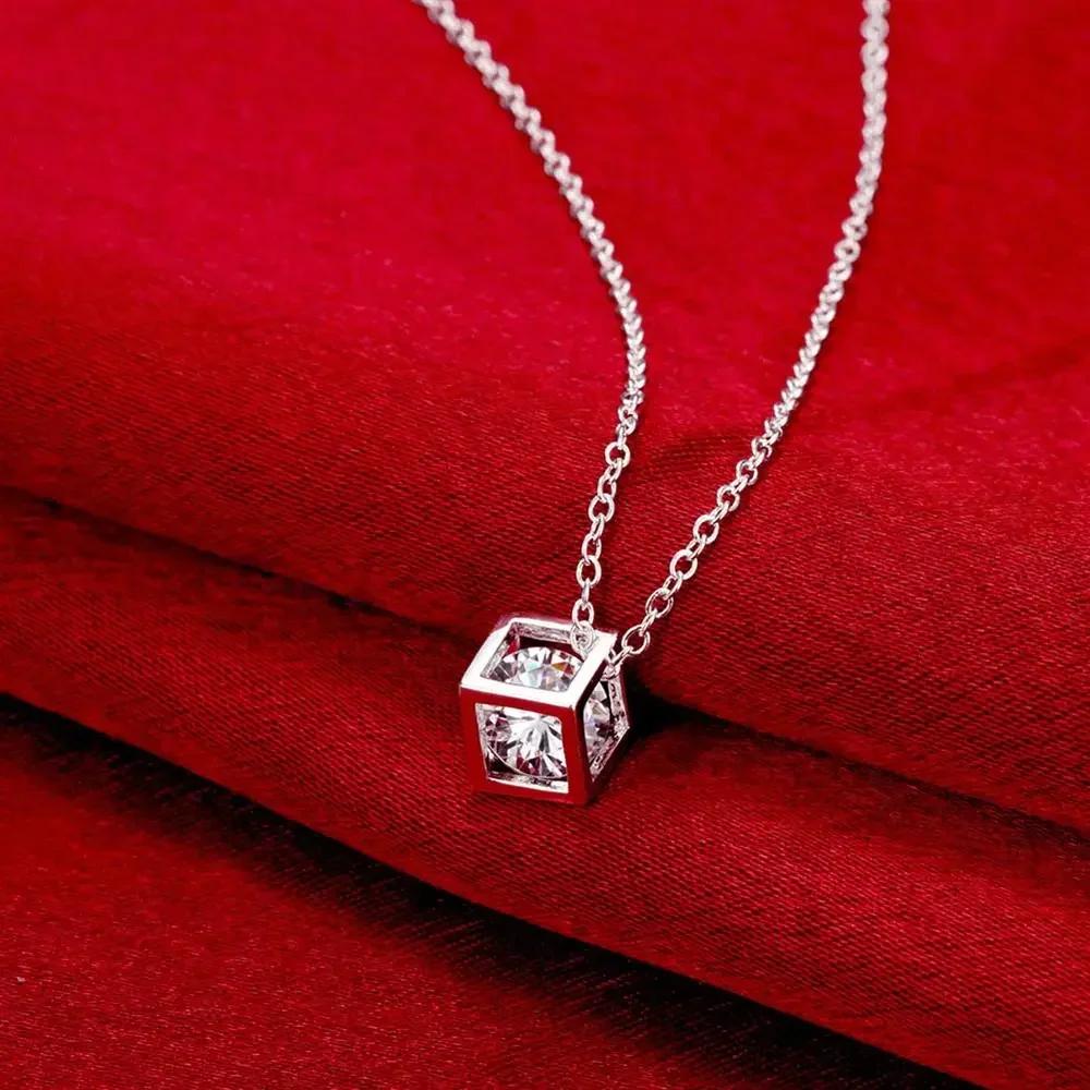 New Popular 925 Sterling Silver Noble Shiny Zircon Square Pendants Necklaces For Women Fashion Jewelry Valentine's Day Gifts