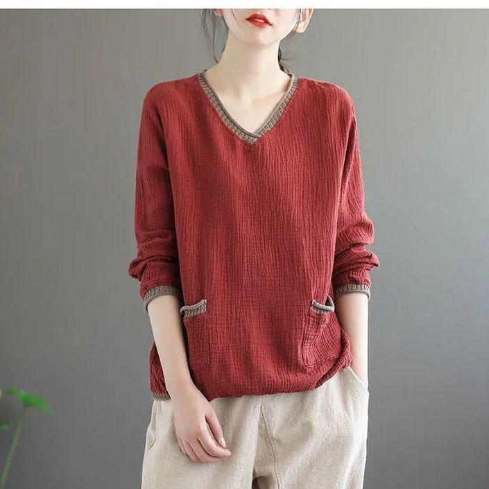 Plus Size Retro V-Neck Cotton Linen T-Shirt for Spring/Autumn - Long Sleeve, Loose Fit, Versatile Pullover for Women