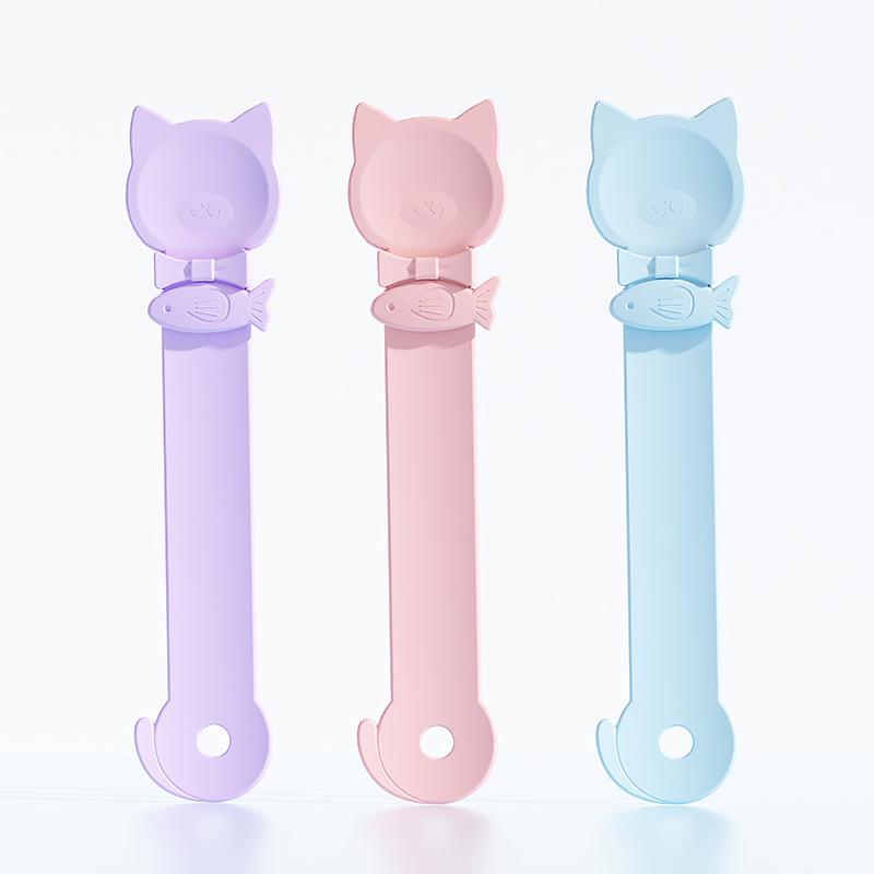 Cross-Border Cat Snack Feeder: Non-stick Squeezer Spoon for Cats and Dogs