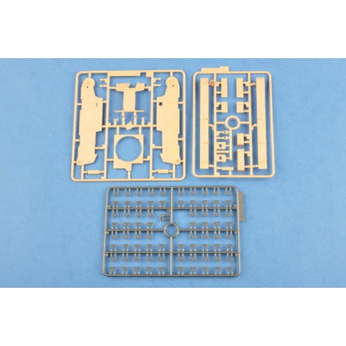 Hobby Boss 80138 1/35 scale German 38t Tank Ausf. B plastic model kit