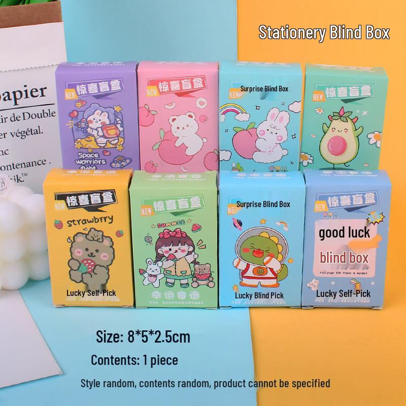 Yiwu Night Market Luminous Toys & Gifts Creative Stall