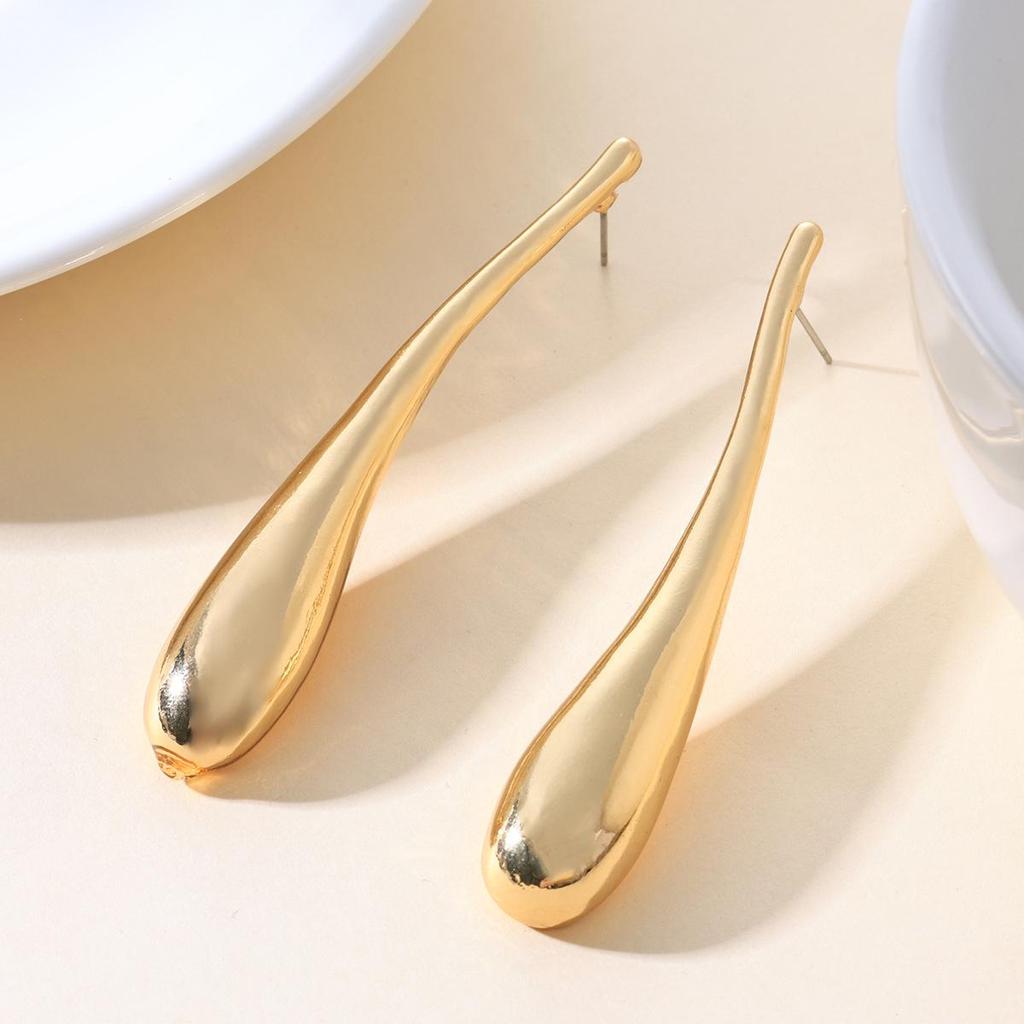Trendy Retro Long Water Drop Earrings: Unique Style for Women