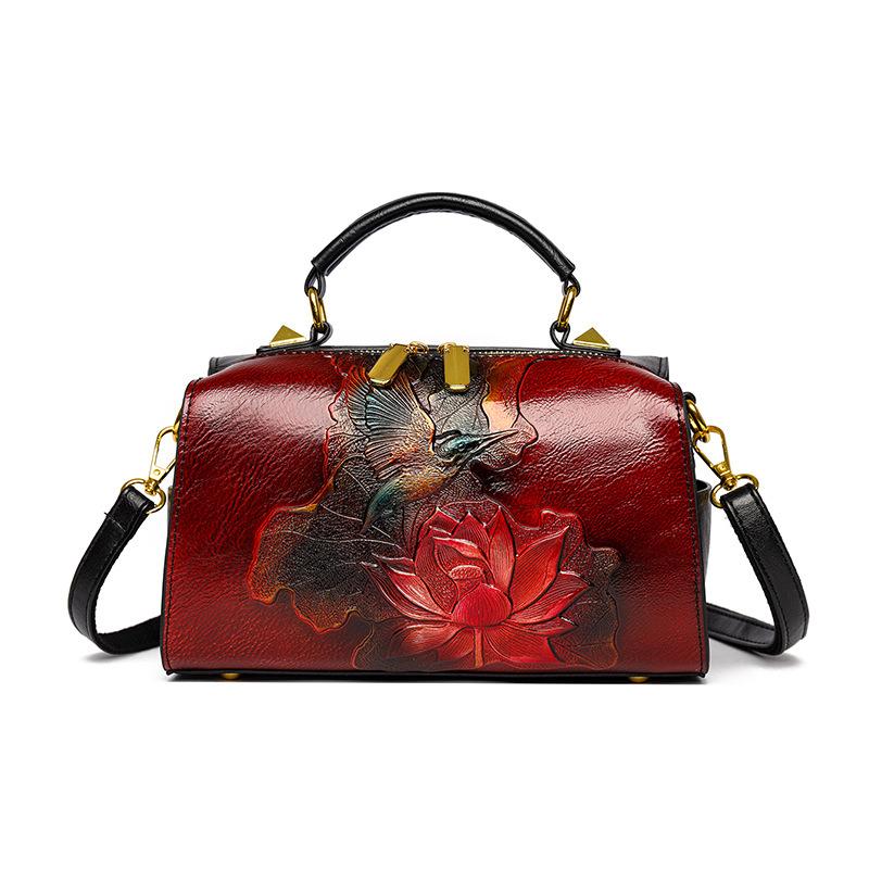 

Chinese Style Vintage Embroidered Shoulder Bag for Women Ethnic Floral Embodding Bohemian Shoulder Crossbody Bag for Commute 24-11-15cm