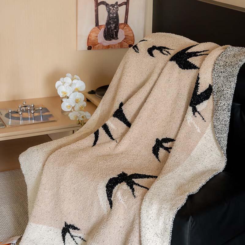 

OEING Microfleece Throw Blanket