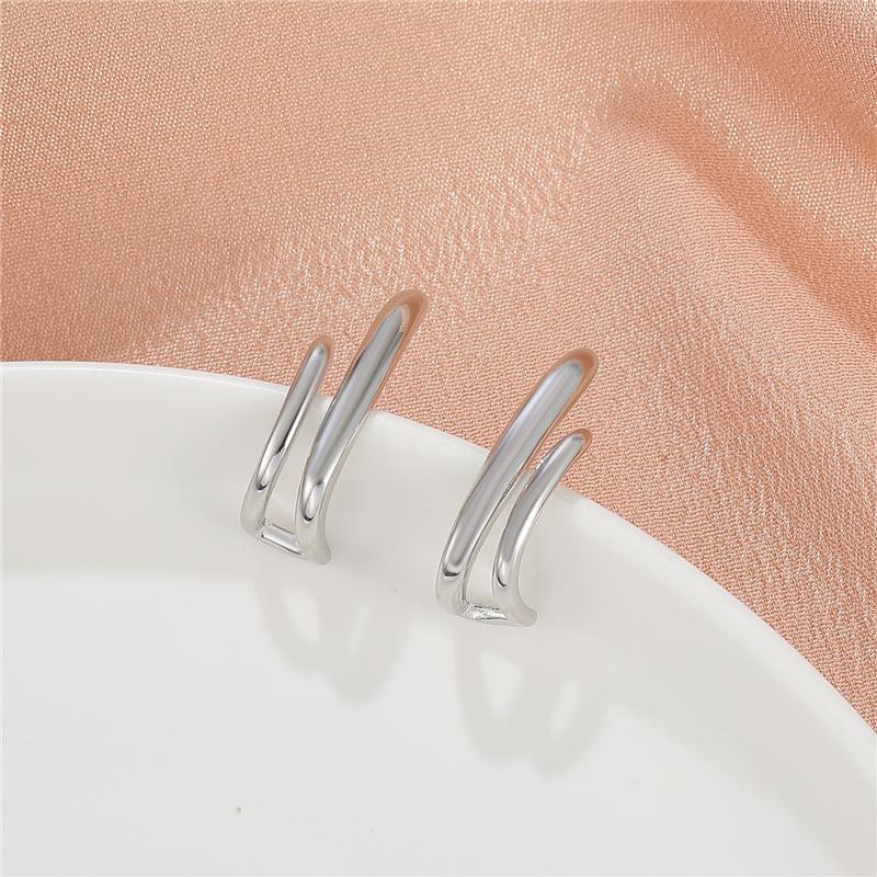 Minimal Design Metal Beans Stud Earrings For Cute Girls New Fashion Jewelry Party Simple Accessories For Womens