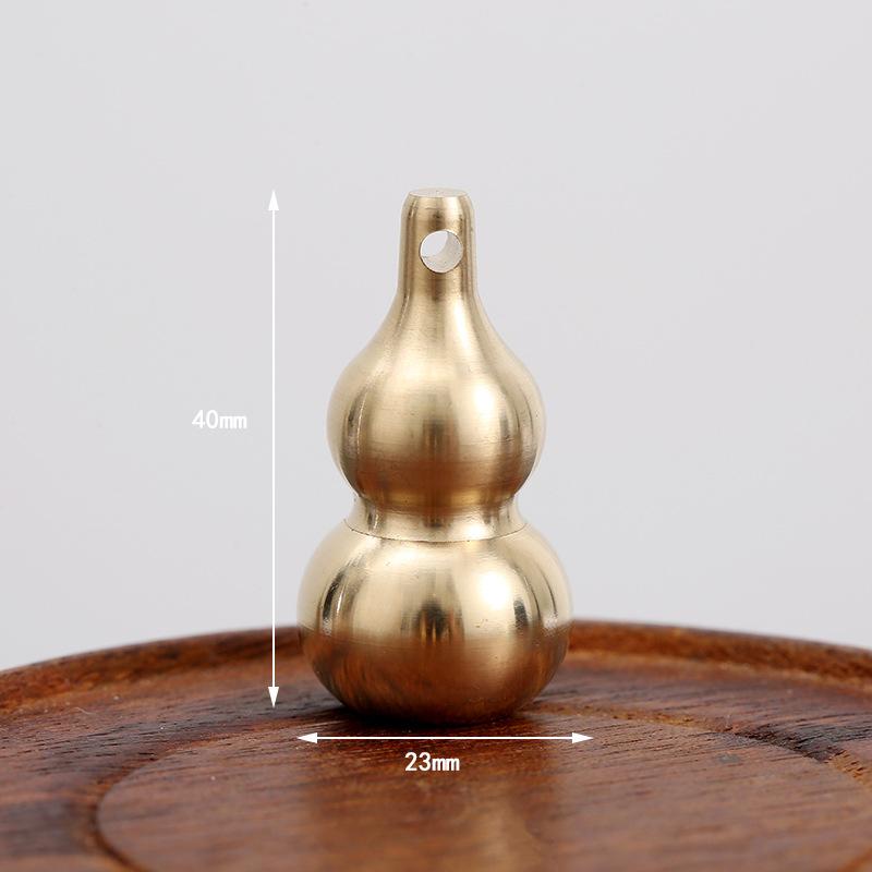 

Antique handicraft keychain Creative gourd keychain Car desktop small ornament Car keychain