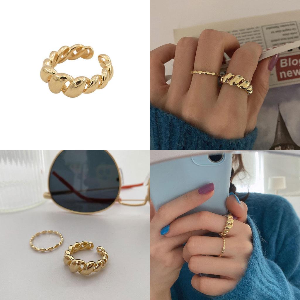 Chic Ins Cold Aesthetic Gold Plated Horn Finger Ring For Stylish Women With Adjustable Fit
