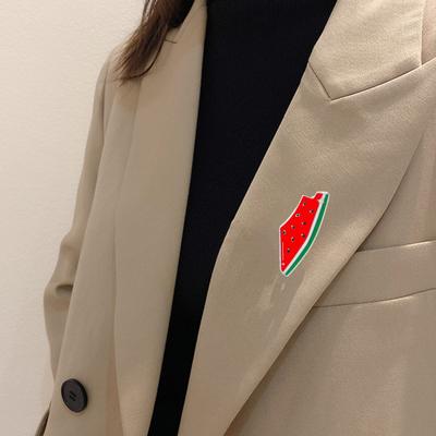 Brooch Pin Lightweight Zinc Alloy Watermelon Shape Badge Smooth Surface Lasers Cut Design Pin Lapel Accessory