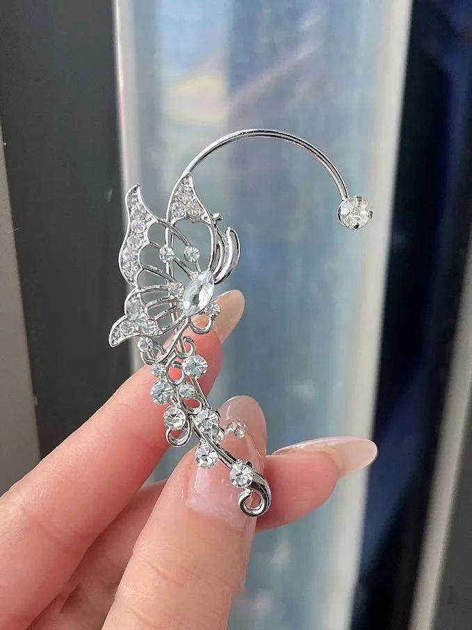 Elegant Butterfly Design Ear Cuff With Crystal Accents Lightweight Vintage Style Ear Jewelry For Women And Girls Suitable For Various Occasions