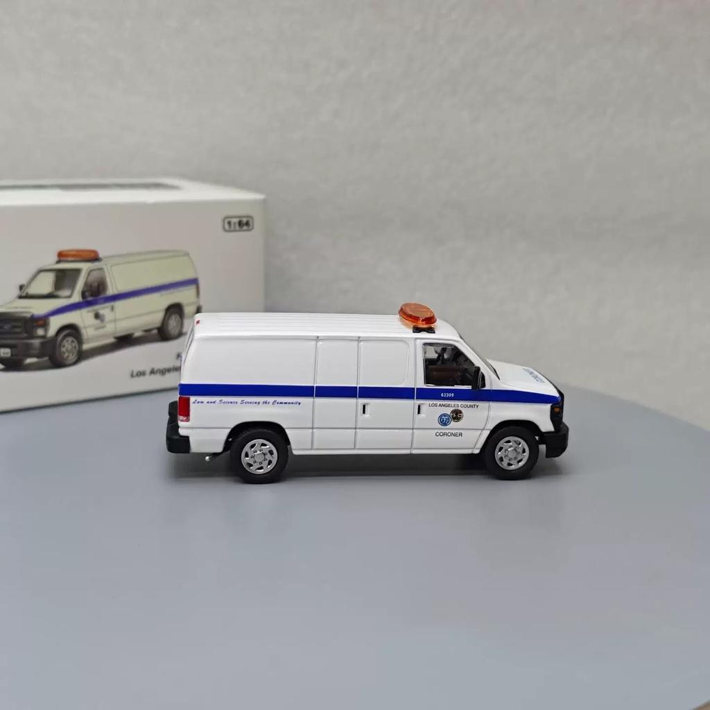 596 Model 1:64 Suburban H1 Express Van Wagner Victoria Crown Multiple alloy car models