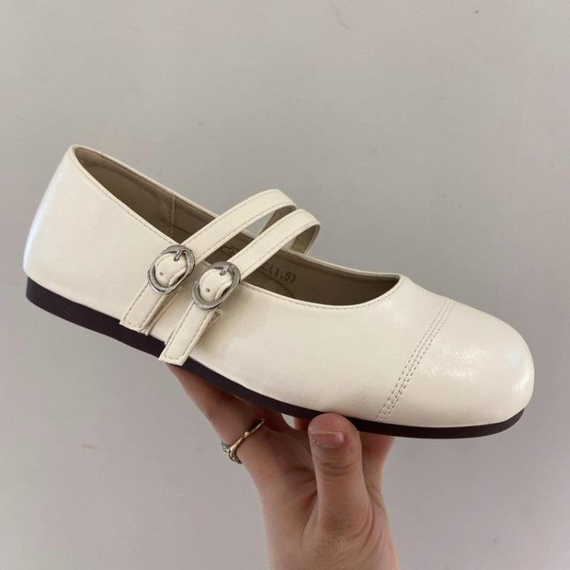 Fashion New Round Toe Shoes for Women Gothic White Mary Jane Flats Ladies Summer Footwear Moccasins Black Luxury Style Zapatos Mujer