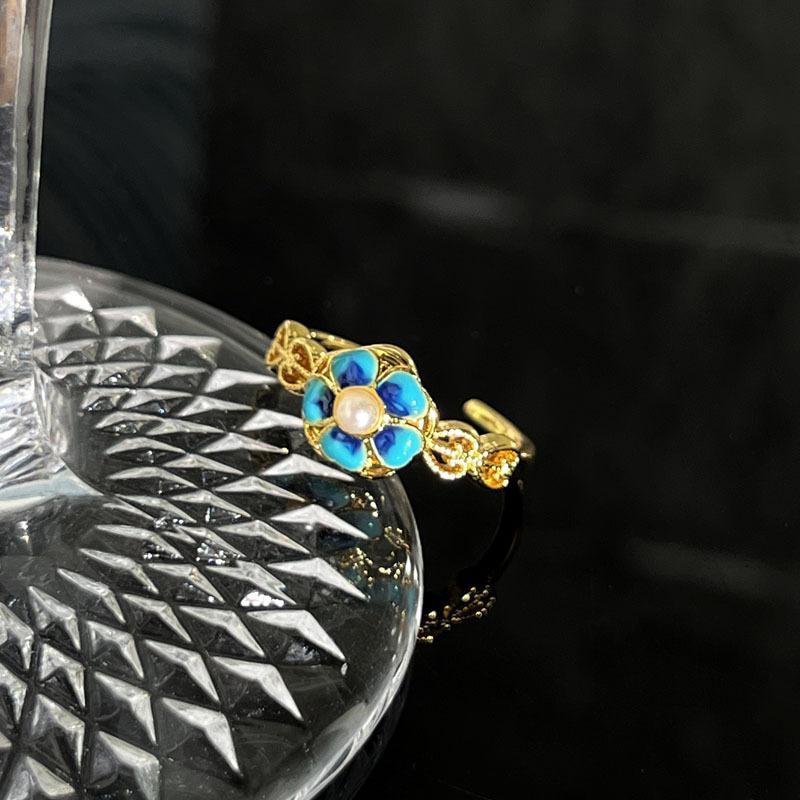 

2026 Jinhui Liucai Mid-ancient Style Colored Enamel Butterfly Flower Opening Ring Women s Fashion Niche Temperament Light Luxury Ring Resizable
