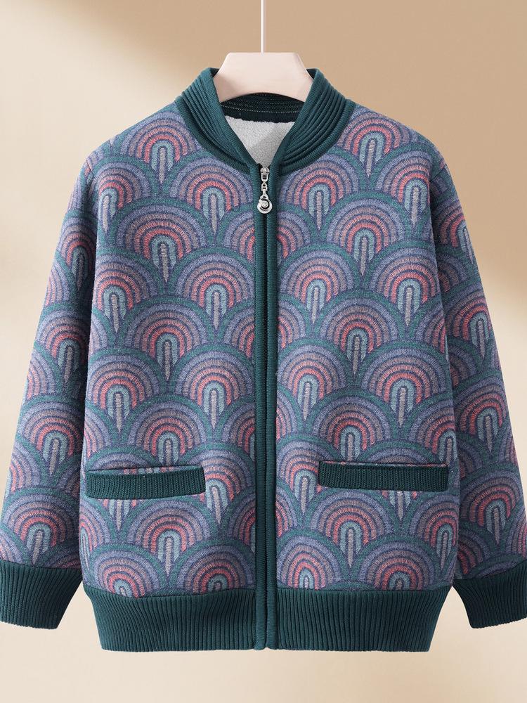 Women's Plus Velvet Thick Knit Sweater - Warm Autumn/Winter Lamb’s Wool Coat for Middle-Aged and Elderly Moms