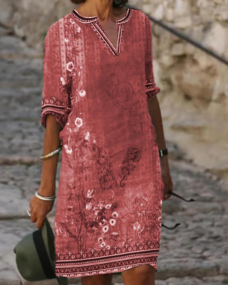 2023 Spring/Summer Women's Ethnic Style Printed V-Neck Dress