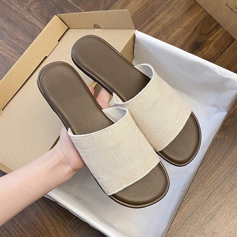 Flat bottom retro casual one-word slippers women's summer wear new seaside vacation beach cool slippers