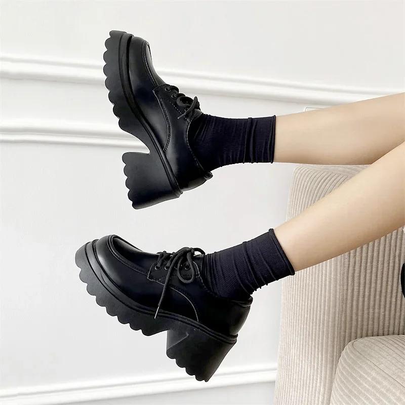 Mode Dicke Sohle Vintage Schuhe Oxford Schuhe 2024 Herbst braunes Leder Schnürschuhe Damenmode Slipper schwarz